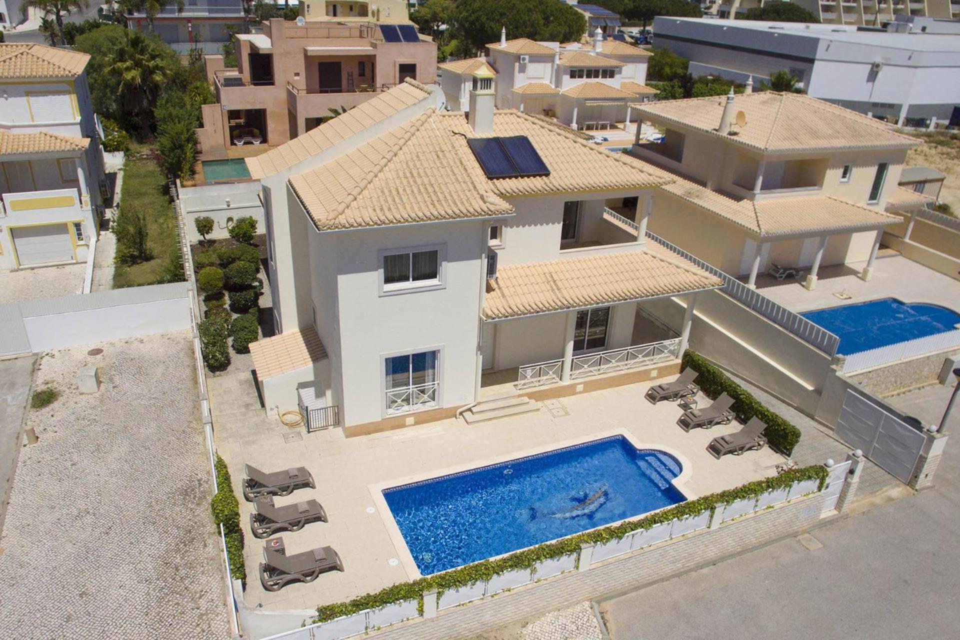 Villa Maresia Patroves Eksteriør bilde